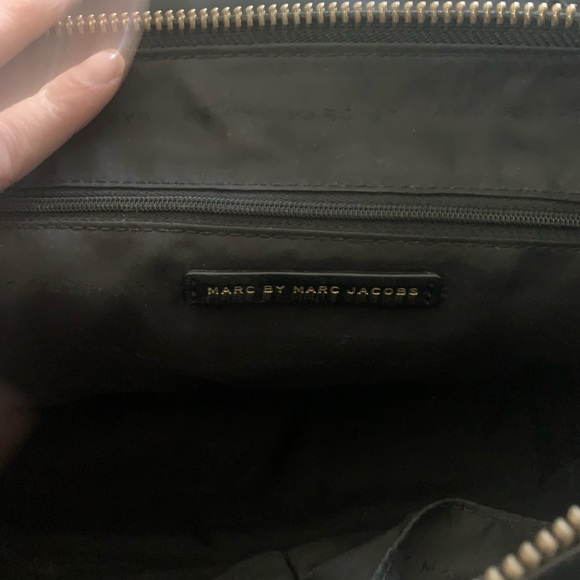 MARC JACOBS TOP HANDLE CROSSBODY BAG - Picture 10 of 12